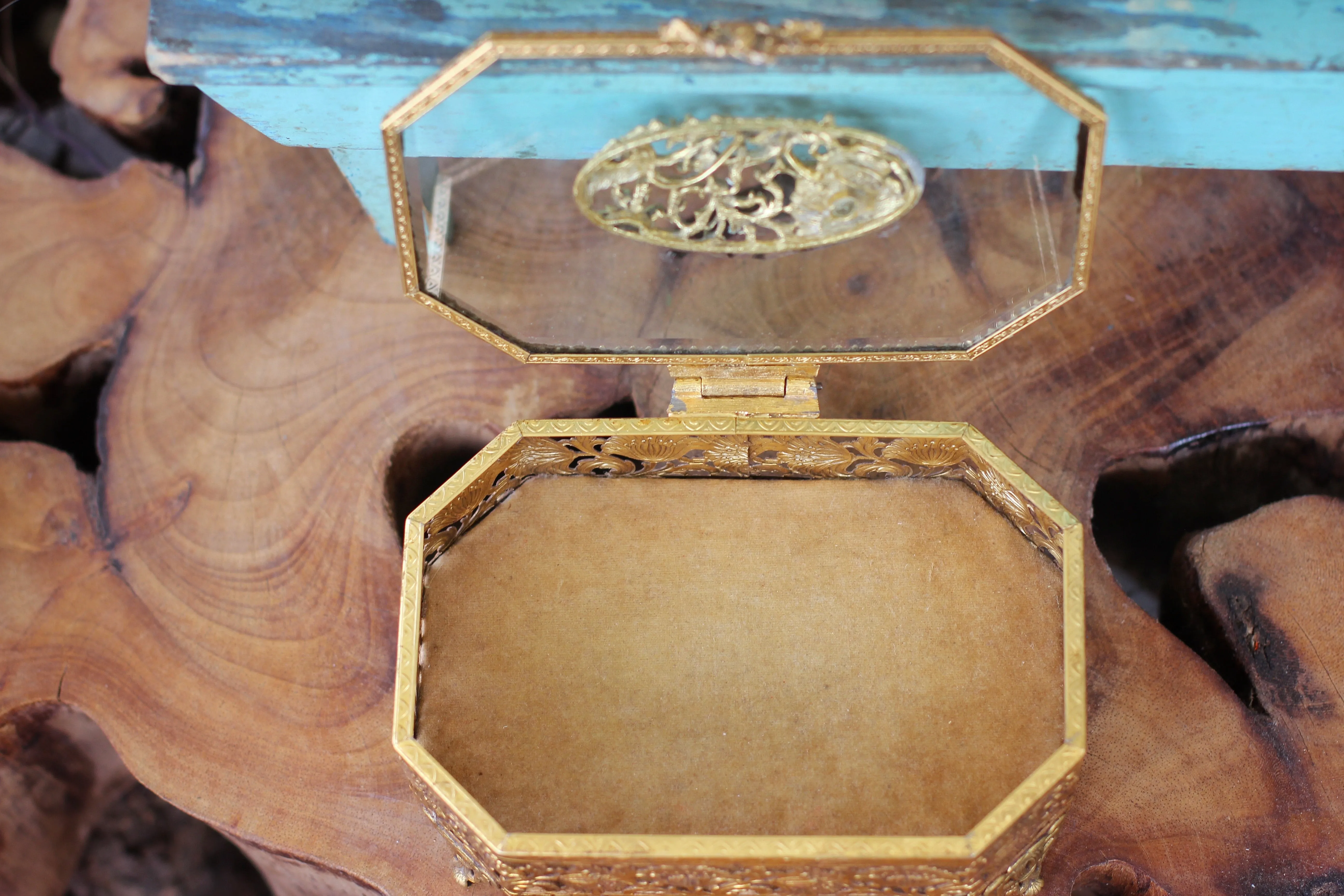 Antique Floral Dogwood Jewelry Box