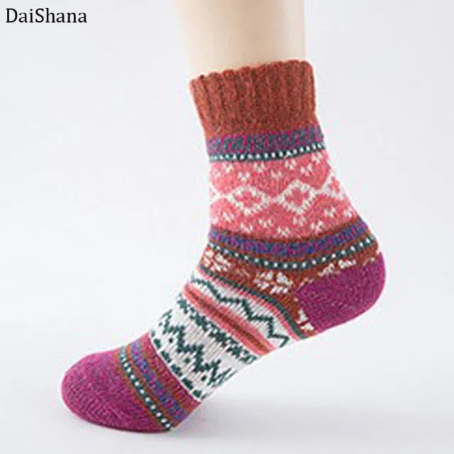 DAISHANA Warm Wool Winter Socks - Women's