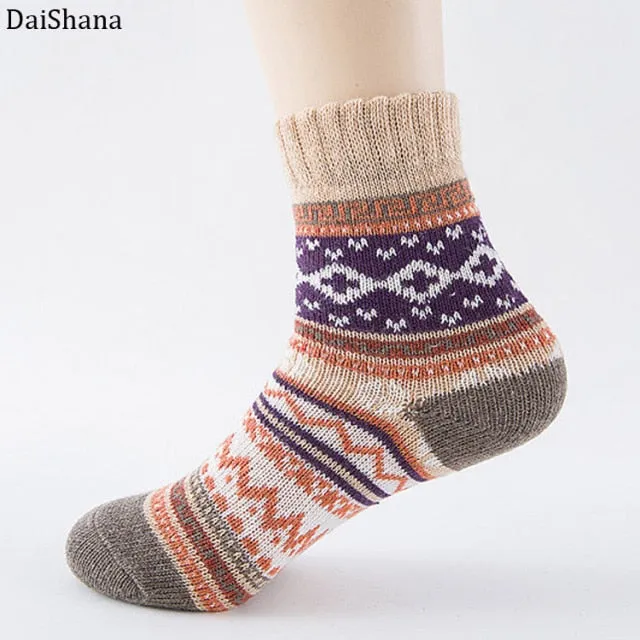 DAISHANA Warm Wool Winter Socks - Women's