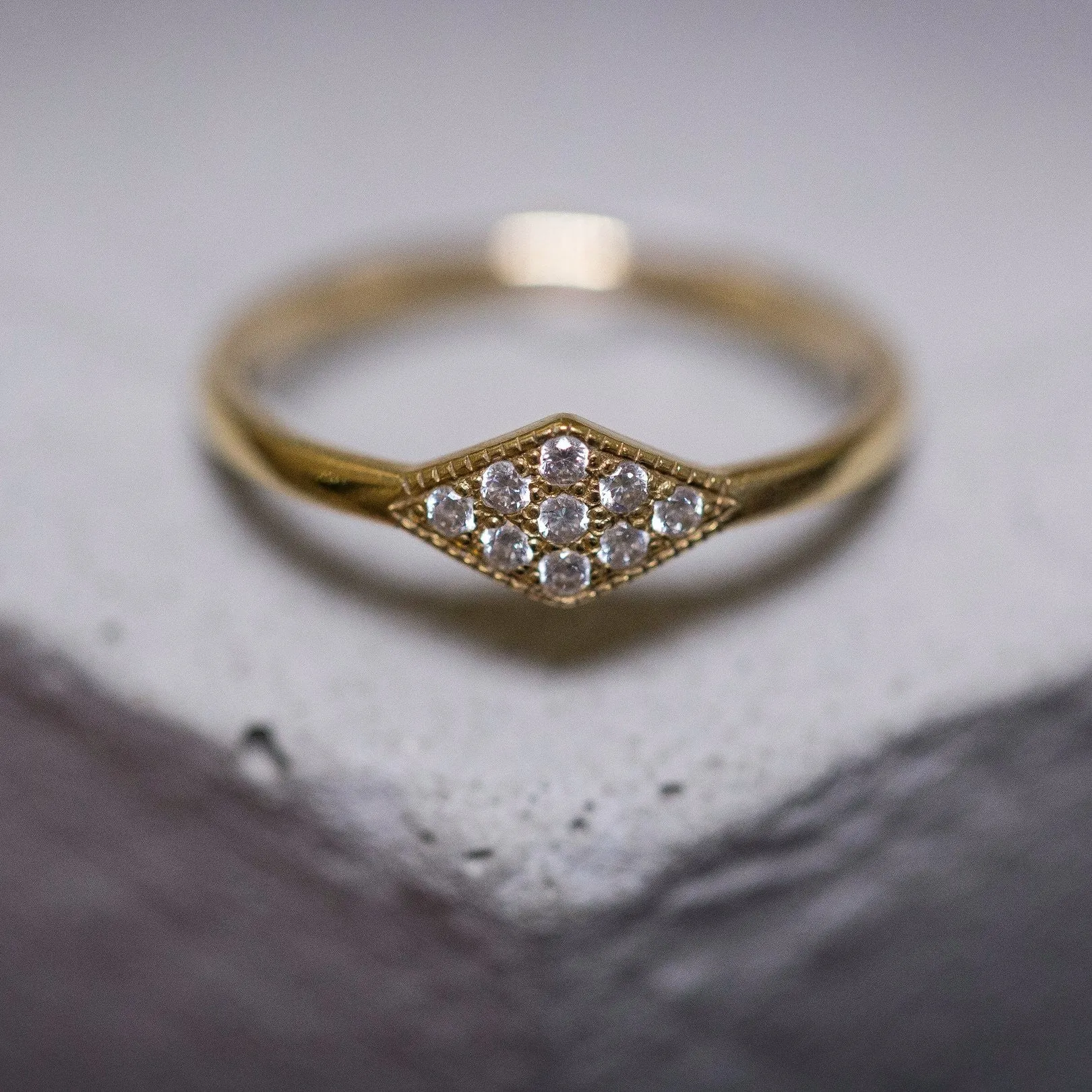 lucile - rhombus diamond ring