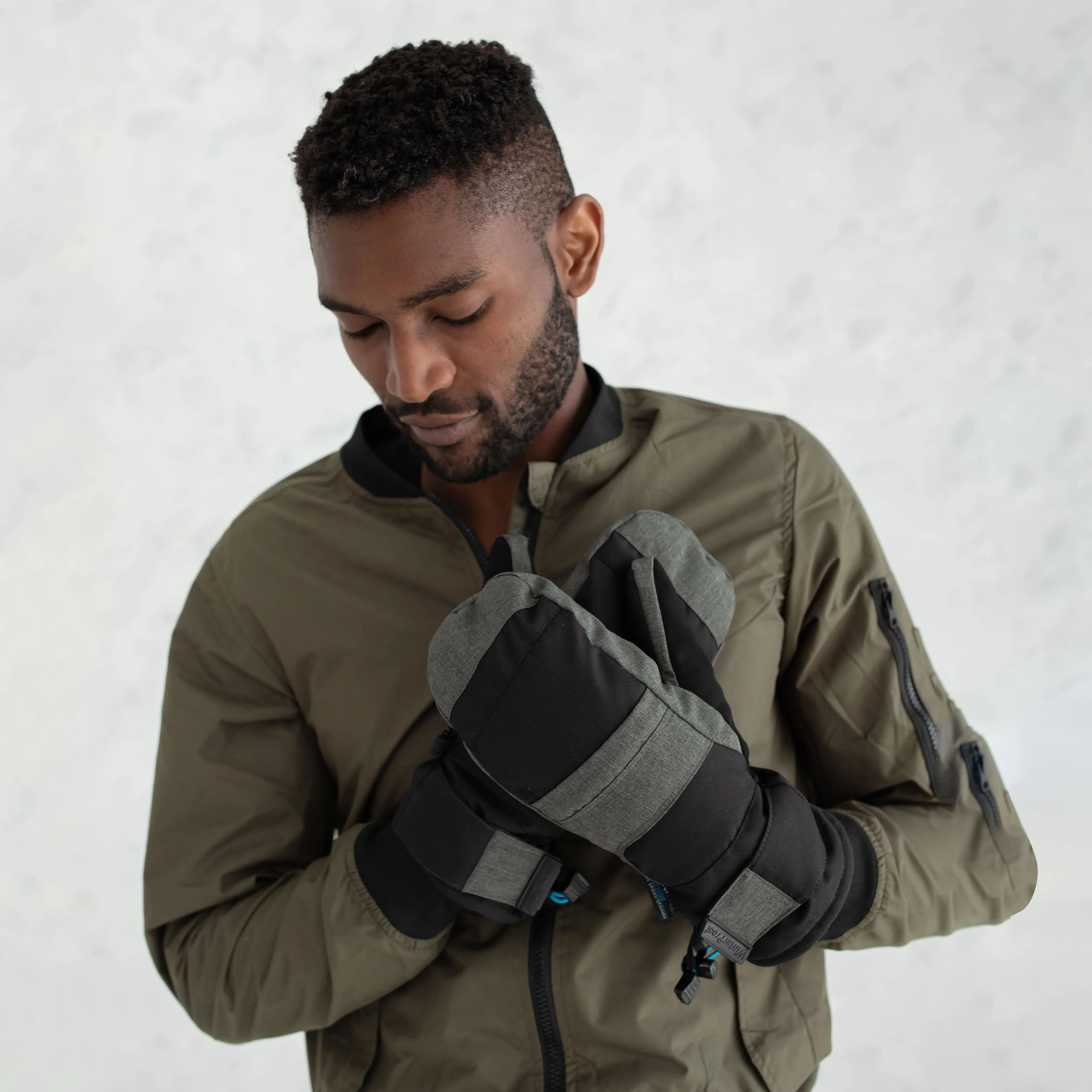 Men's Heather Grey Performance Mittens