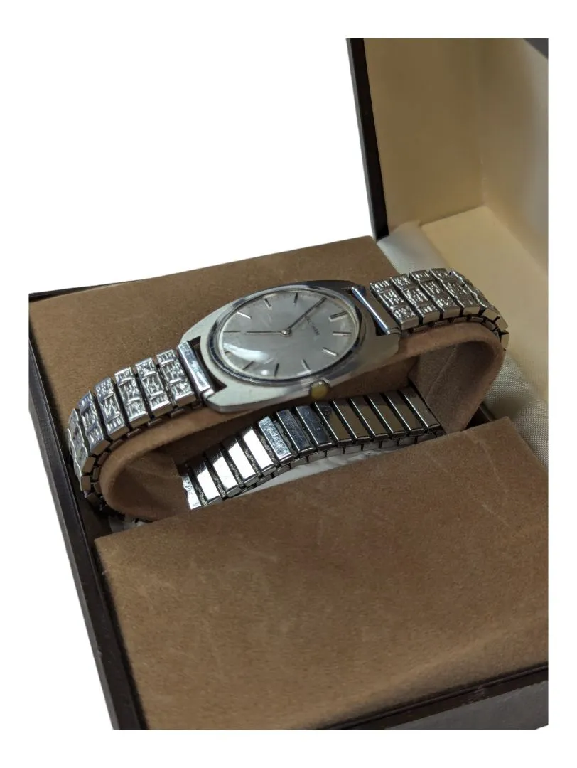 Waltham Inca bloc Swiss Mad Stainless Steel Watch